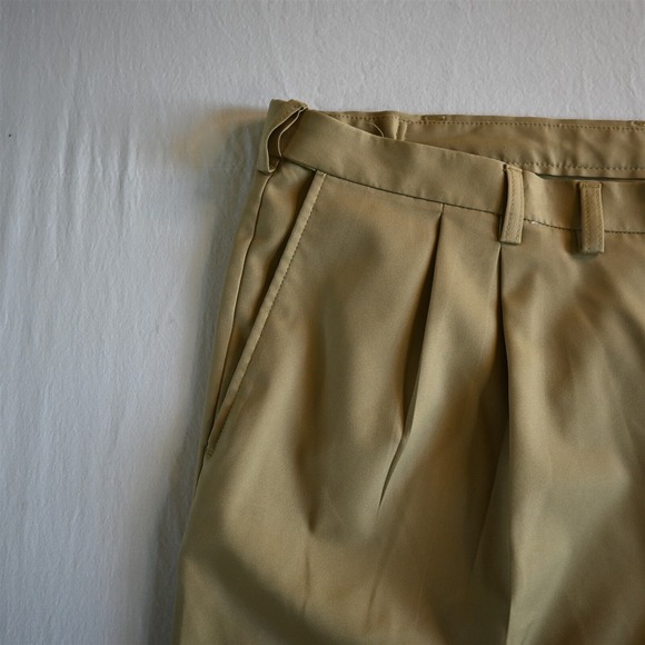 Haggar 48x10" Khaki Cool 18 Expander Waist Performance Golf Mens Shorts - Picture 2 of 10